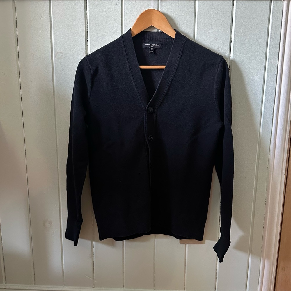 Banana Republic Factory Men's Black V-Neck Button Cardigan XS